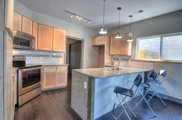 Click on house plans image to enlarge