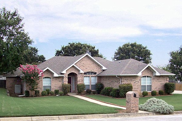 Click on house plans image to enlarge