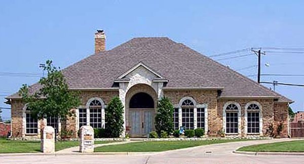 Click on house plans image to enlarge